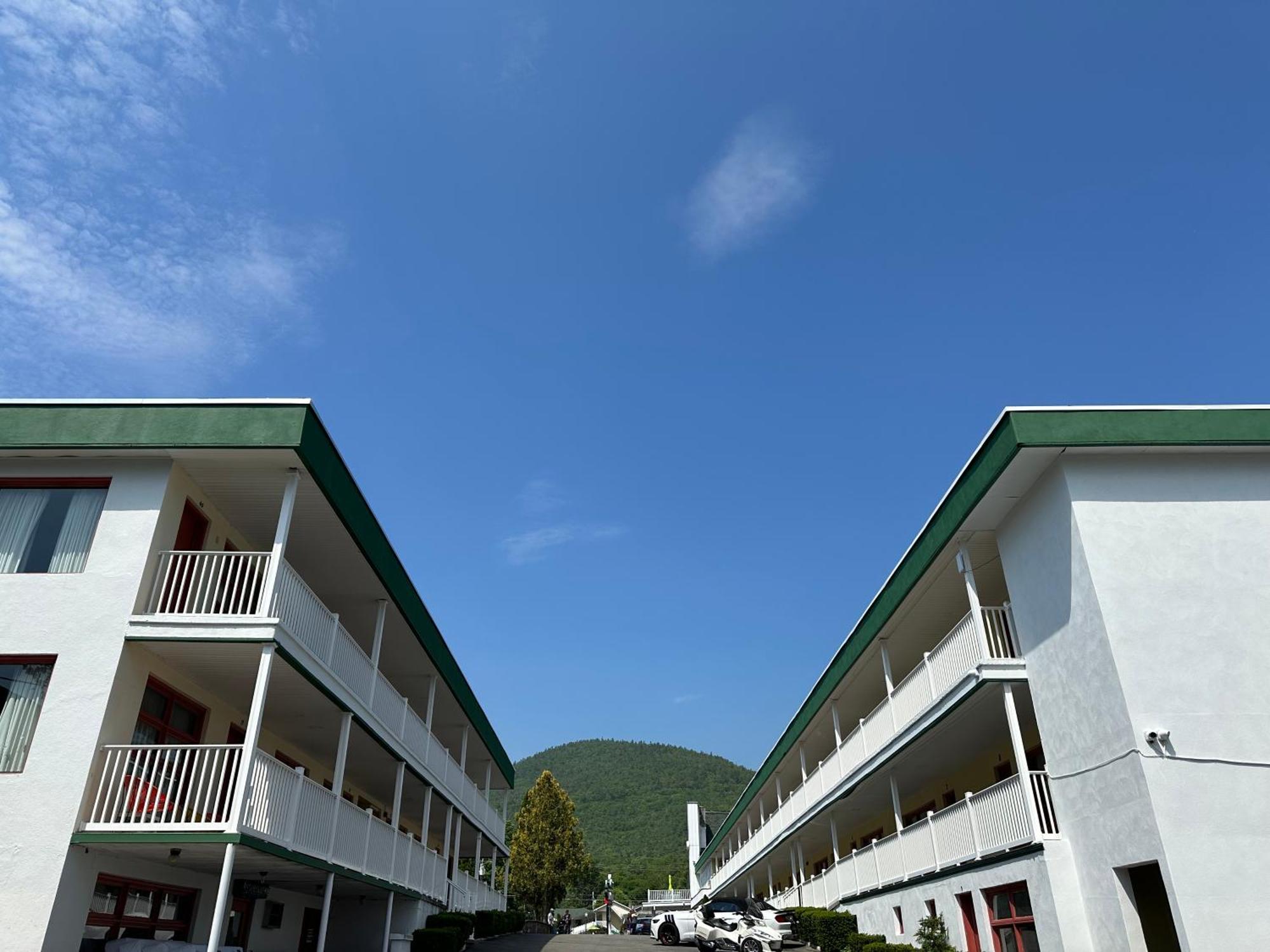 O'Sullivan'S Motel Lake George Eksteriør bilde