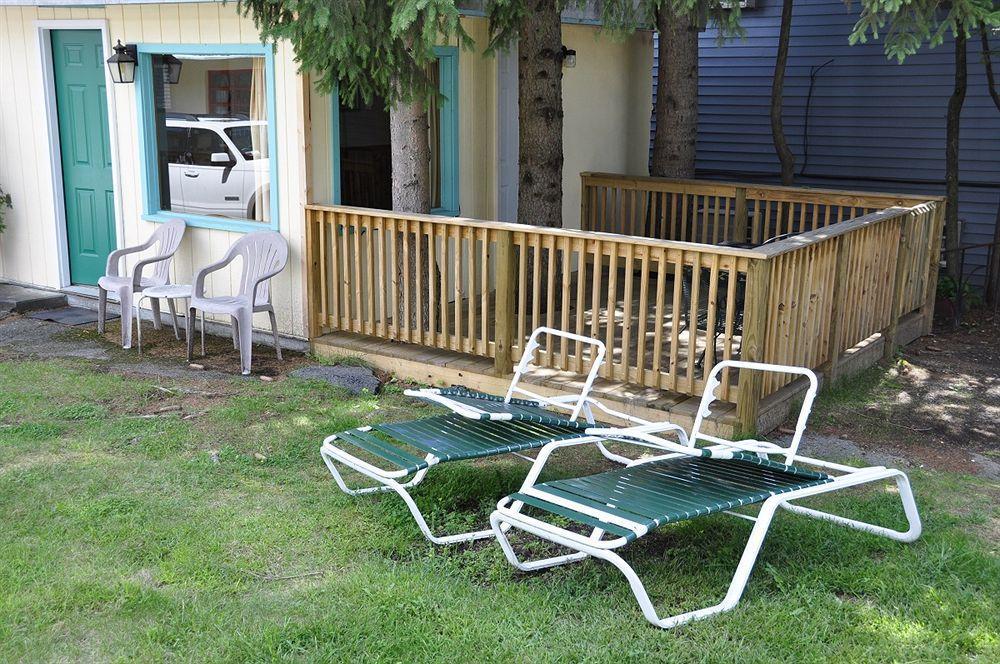 O'Sullivan'S Motel Lake George Eksteriør bilde