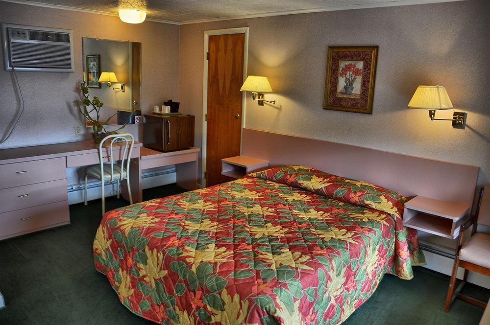 O'Sullivan'S Motel Lake George Eksteriør bilde