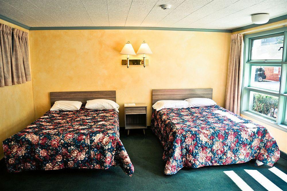 O'Sullivan'S Motel Lake George Eksteriør bilde
